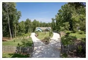 1680 Apple Valley Dr, Cookeville, TN 38501