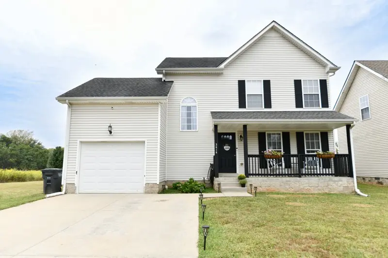 3414 Foxrun Ln, Clarksville, TN 37042