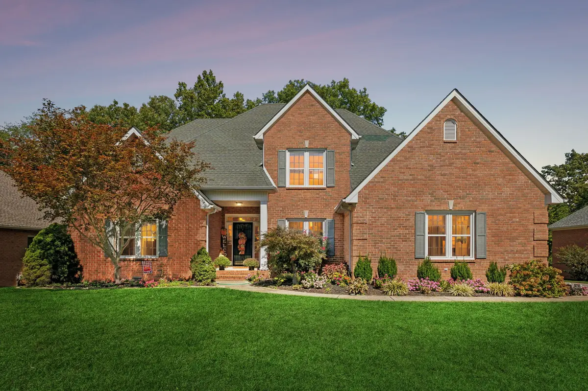 1635 Kensington Dr, Murfreesboro, TN 37130