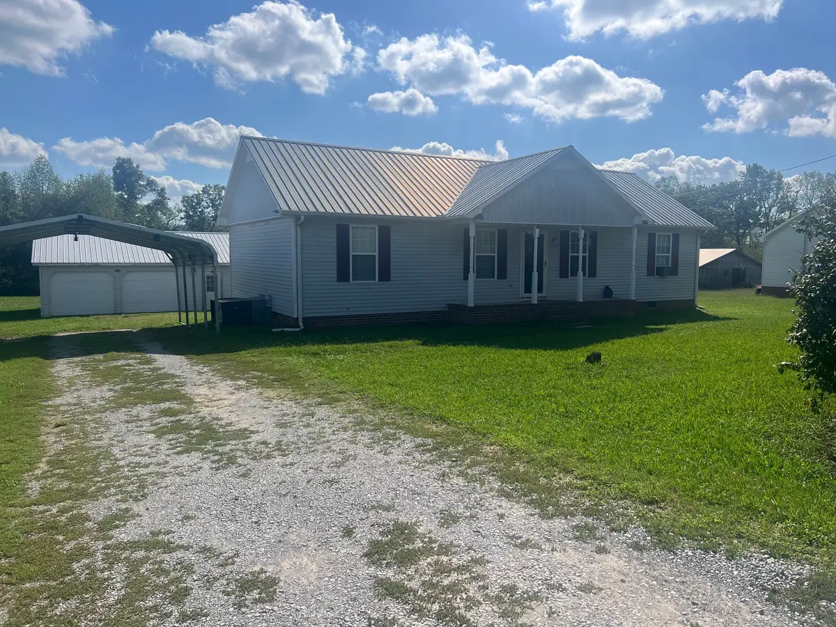 73 Brown Rd, Morrison, TN 37357