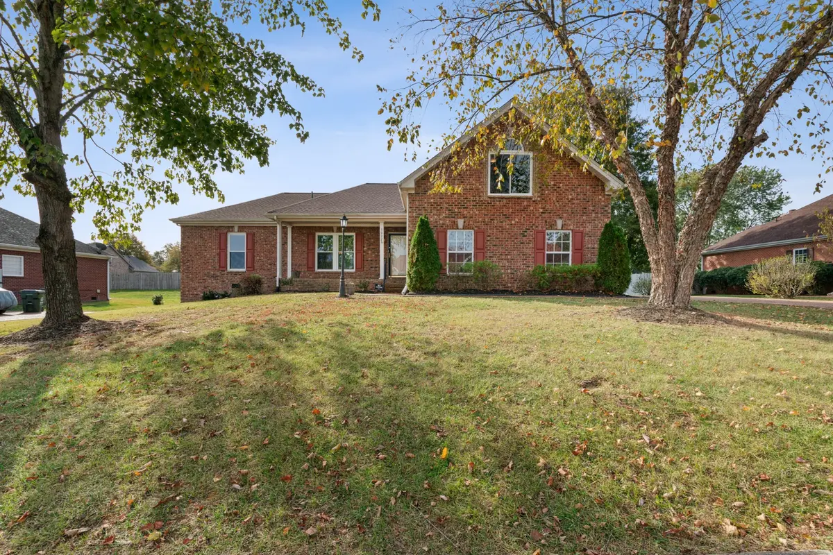 1022 Kiser Ave, Hendersonville, TN 37075