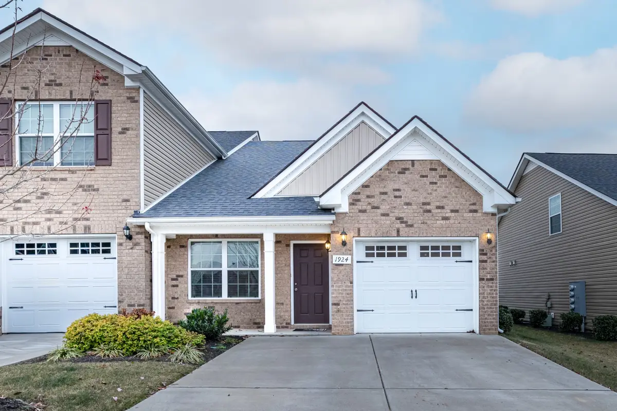 1924 Alysheba Run, Murfreesboro, TN 37128