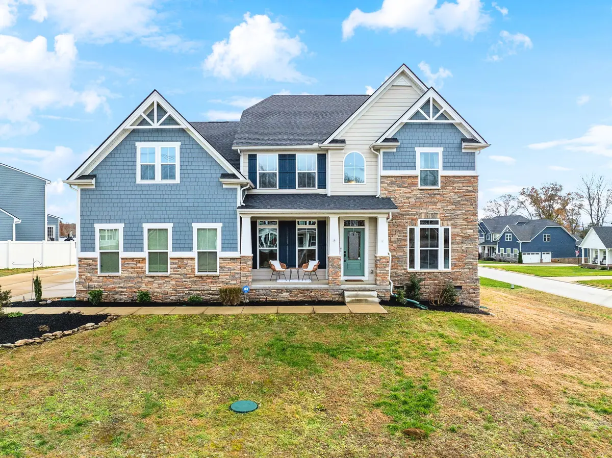 1602 Lila Dr, Murfreesboro, TN 37128