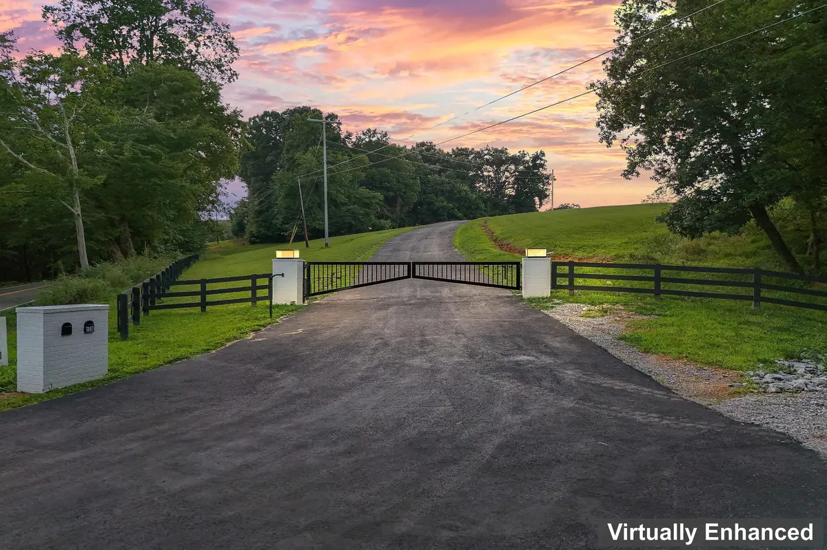 3156 Highway 76, Portland, TN 37148