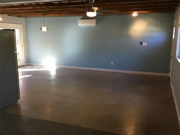 701 Vargas RD, Austin, TX 78741