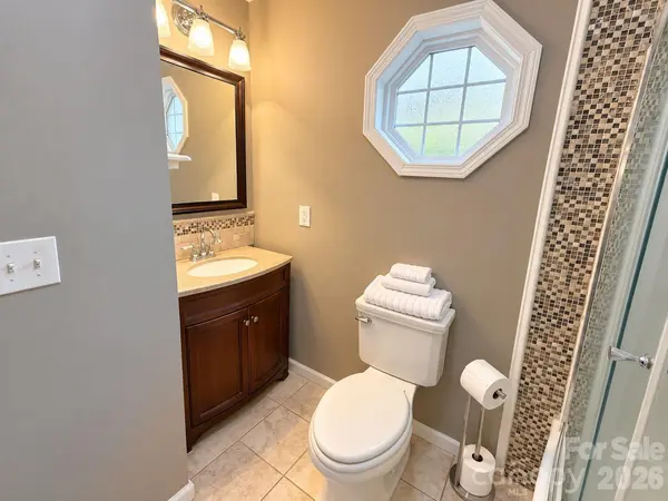 309 Lake Tillery TRL #E130, Mount Gilead, NC 27306