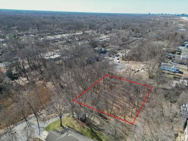 7824 Maple AVE, Gary, IN 46403