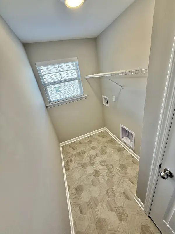 1151 Amber Hills Drive, Ashland City, TN 37015