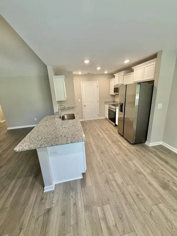 1151 Amber Hills Drive, Ashland City, TN 37015