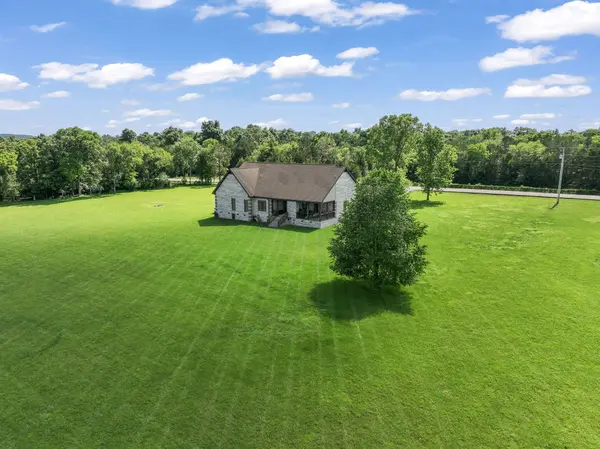 2757 Floraton Rd, Readyville, TN 37149
