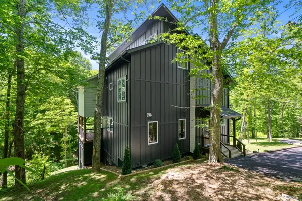 1373 Ross Hollow Rd, Ashland City, TN 37015