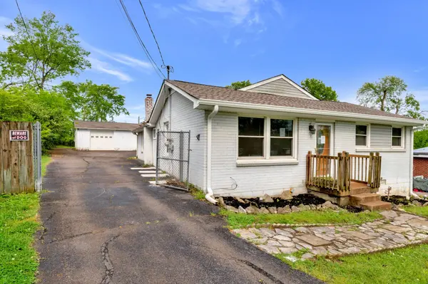 106 River Rd, Hendersonville, TN 37075