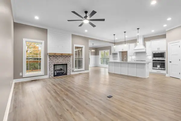 282 Martha Morgan Way, Cunningham, TN 37052