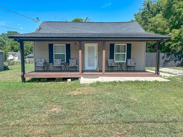 106 Maple St, Shelbyville, TN 37160