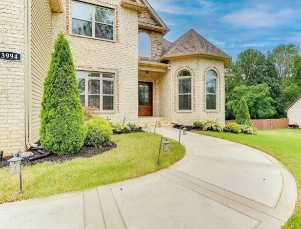 3994 Cooper Creek Rd, Woodlawn, TN 37191