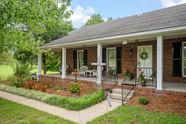 137 Dan Dr, Gordonsville, TN 38563