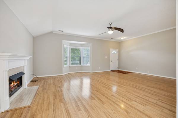 2719 Belle Meade Pl Columbia, TN 38401