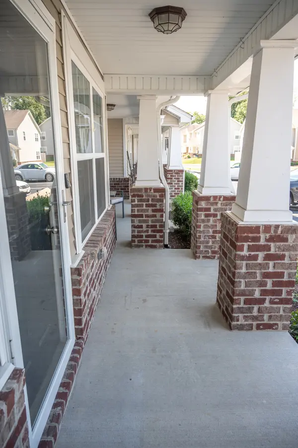 210 Jenna Lee Cir, Madison, TN 37115