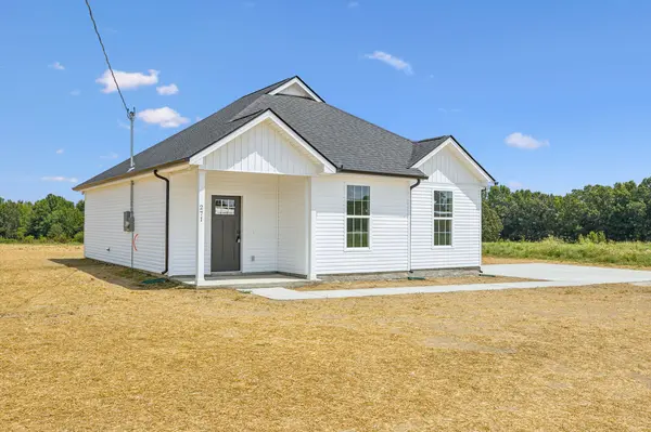 271 Dugout Road, Summertown, TN 38483