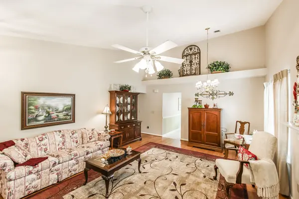 728 Jaywood Dr, Old Hickory, TN 37138
