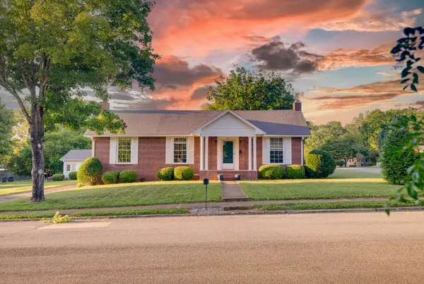 901 Swanson Blvd, Fayetteville, TN 37334