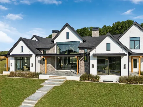 5016 Carters Creek Pike, Franklin, TN 37064