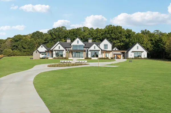 5016 Carters Creek Pike, Franklin, TN 37064
