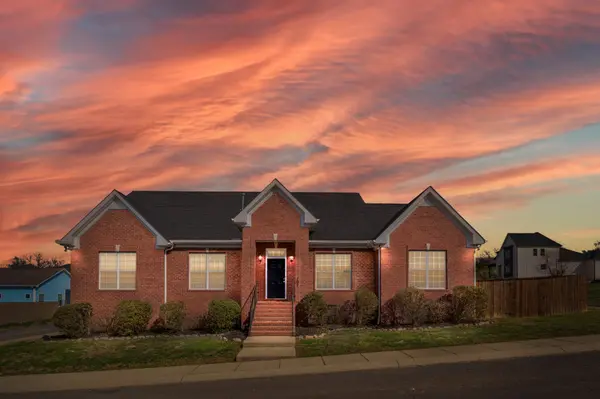 107 Ellersly Way,  Kingston Springs,  TN 37082