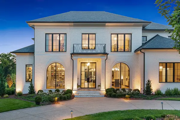 9267 Fordham Dr, Brentwood, TN 37027