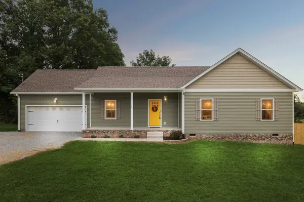 1181 Liberty Rd, Charlotte, TN 37036