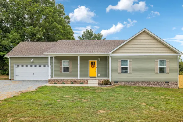 1181 Liberty Rd, Charlotte, TN 37036