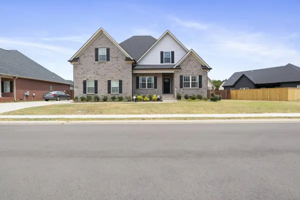 2423 Sandstone Circle, Murfreesboro, TN 37130