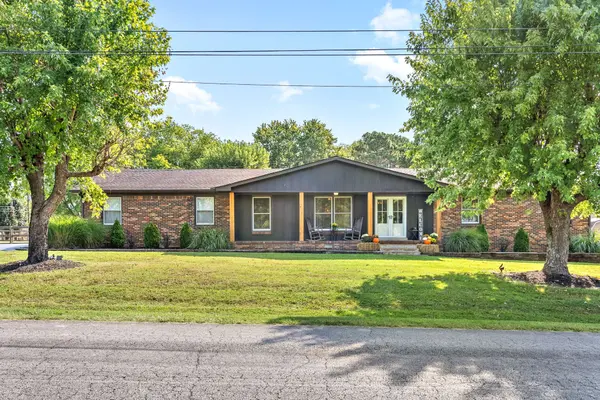 203 Lookout Dr, Columbia, TN 38401