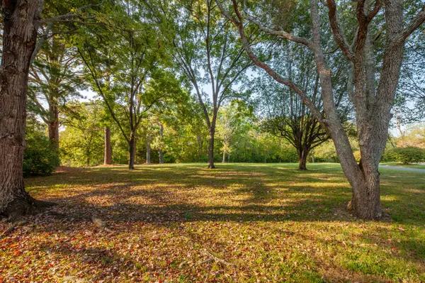 1187 Barnes Rd, Antioch, TN 37013
