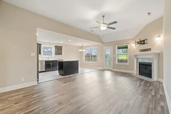 148 Ambridge St, Oak Grove, KY 42262
