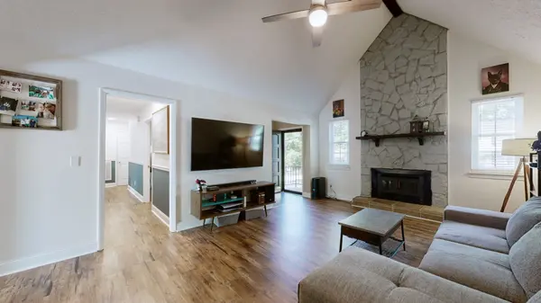 2977 Brantley Dr, Antioch, TN 37013