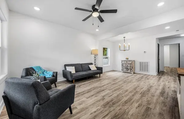 1736 23rd Ave #N, Nashville, TN 37208