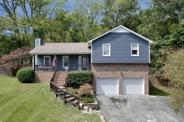 304 Due Ln, Columbia, TN 38401