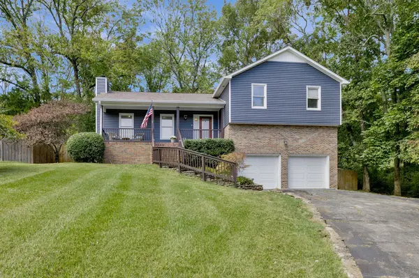304 Due Ln, Columbia, TN 38401