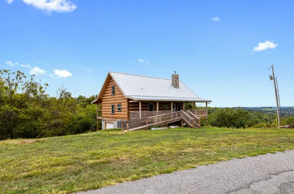1515 Buckeye Rd, Fayetteville, TN 37334