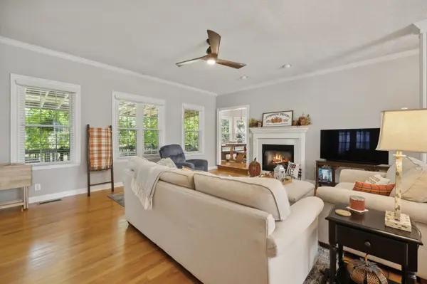 1635 Kensington Dr, Murfreesboro, TN 37130