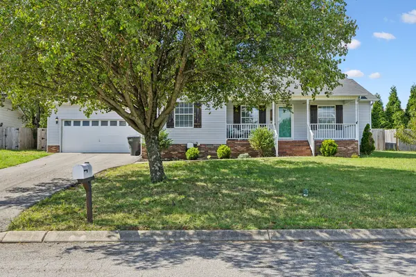 529 Winning Dr, Columbia, TN 38401