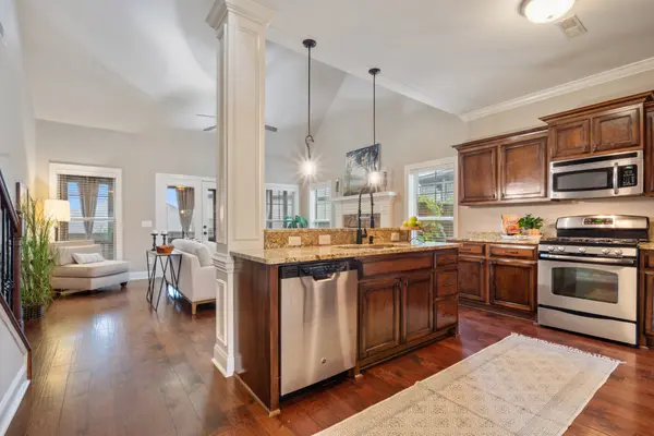 212 Windmill Trl, Hermitage, TN 37076