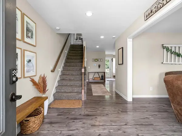 651 Buttercup Dr, Clarksville, TN 37040