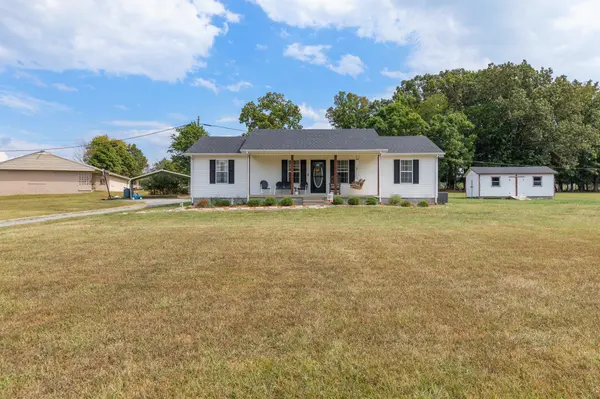 3275 Blue Springs Rd, Smithville, TN 37166