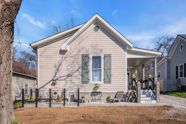 1111 School St, Columbia, TN 38401
