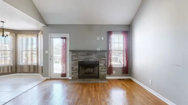 3746 Cave Mill Ct, Clarksville, TN 37042
