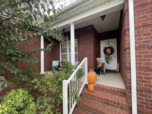 311 Shelby Cir, Shelbyville, TN 37160