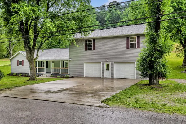 3063 Fly Rd, Santa Fe, TN 38482