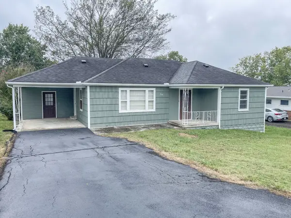 415 W Colonial St, Woodbury, TN 37190